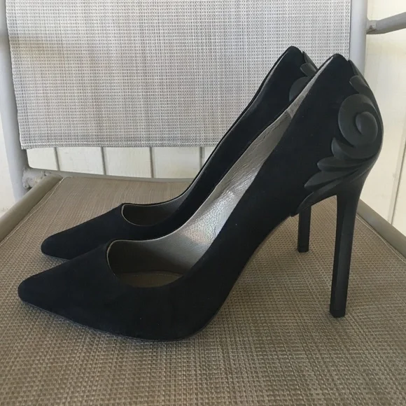 Versace Collection Black Pointed Toe Pumps w Detailed Back EUC - Picture 2 of 13